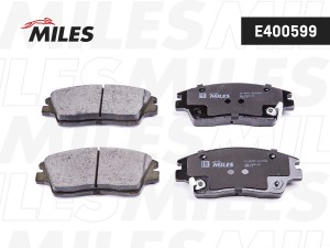 Колодки тормозные передние (Смесь Low-Metallic) HYUNDAI TUCSON/KIA SPORTAGE 15-  E400599 MILES