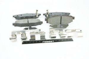 Колодки тормозные дисковые задние 0801-B13R FEBEST