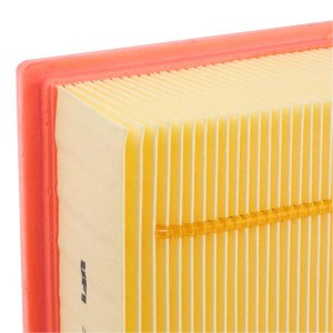 Фильтр воздушный AUDI A4 1.8-3.0 00-08 30.162.00 30.162.00 UFI