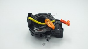 контактное кольцо подушки безопасности! шлейф\ Toyota Hilux/Fortuner QF00E00013 QUATTRO FRENI