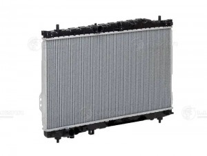 Радиатор двигателя Hyundai Trajet (00-) LRc08A3 LRC08A3 LUZAR