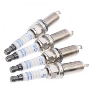 Свеча зажигания TOYOTA Corolla (13-),Yaris (11-) (1.3) (4шт.) MEGAPOWER 37031118 MEGA POWER
