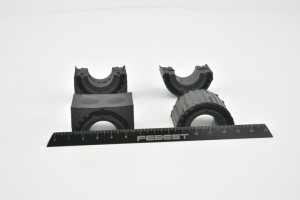 Втулка стабилизатора передняя комплект-4 половинки SKODA OCTAVIA II 2004-2012 VW VWSB-5K1F-KIT FEBEST