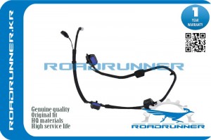 Форсунка омывателя лобового стекла RR-61667205117 RR-61667205117 ROADRUNNER