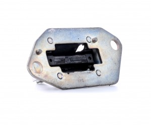 Опора двигателя VOLVO S60 (00-09) правая HUTCHINSON 538605 HUTCHINSON