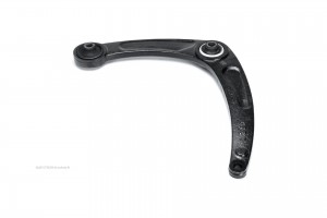 Рычаг передний правый 4300200R METACO