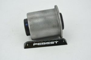 Сайлентблок задн поперечн тяги CADILLAC ESCALADE II 1999-2006 CDAB-026 CDAB-026 FEBEST