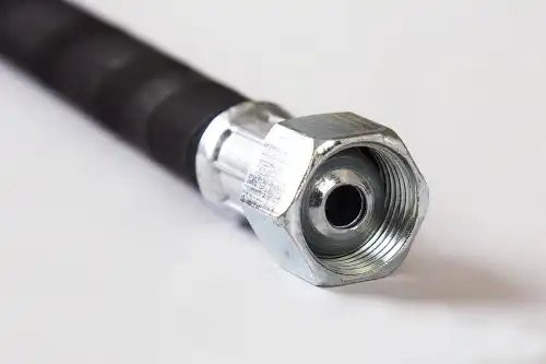 Шланг тормозной КАМАЗ 4310 (задний) гайка+гайка) АВТОМАГНАТ 43103506060 AVTOMAGNAT