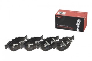 Колодки тормозные BMW 5 (E60,E61),6 (E63,E64),7 (E65,E66,E67) передние (4шт.) BR P06047 BREMBO