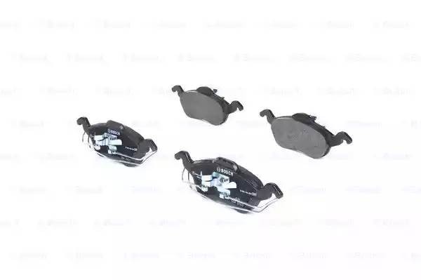 0 986 494 284 0 986 424 450=FDB1318 !колодки дисковые п.\ Ford Focus 1.4i-2.0i/1 0 986 494 284 BOSCH