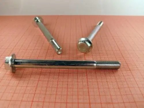 Болт М10х1,25х118 подушки двигателя для а/м ВАЗ 2110/12  2шт 211201001326008 BELZAN