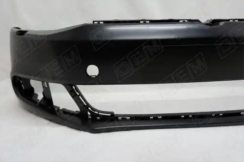 Бампер передний Volkswagen Jetta 6 2010-2015, под фароомыватели OEM0182 OEMPARTS