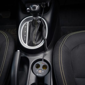 Прикуриватель-разветвитель 2 гнезда + 2USB в подстаканник с индикат.заряд.АКБ об ASP-2U-12 AIRLINE