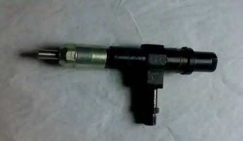 Форсунка ЯМЗ-238 Н/О (короткий штуцер) ЯЗДА 261111201013 YAZDA