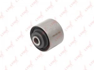 Сайлентблок передний рычага продольного задней подвески C9527 LYNXAUTO