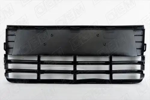 Решетка в бампер нижняя Ford Focus 3 2011-2015, черная глянцевая OEM3682 OEMPARTS