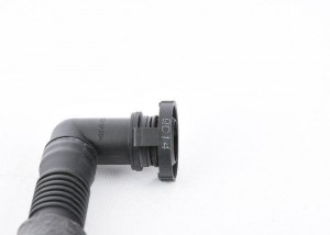 Патрубок BMW вентиляции картера OE 11 61 7 533 398 BMW