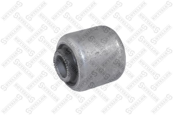 сайлентблок задней цапфы!\Toyota Kluger L/V ACU25/MCU25 4WD 00-07 77-01072-SX STELLOX