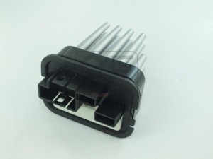 резистор электровентилятора отопителя!\ Opel Astra H/Zafira B QF10Q00061 QUATTRO FRENI