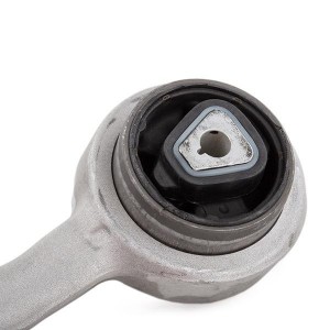 рычаг нижний правый!\ BMW E81/E87/E88 04>/E91/E93 05> TC1750 DELPHI