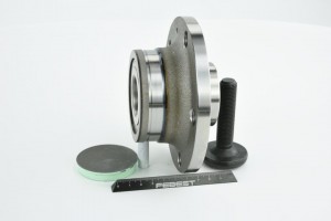 Ступица 2382-B6MR 2382-B6MR FEBEST