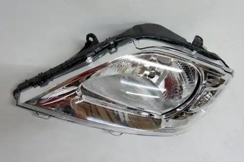 Фара левая Renault Logan 1 2009-2014, повторитель ближе к крылу, с корректором OEM0169FL OEMPARTS