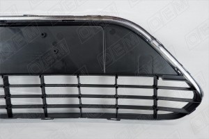 Решетка в бампер нижняя Ford Focus 2 2008-2011, под хром, текстурная OEM3693 OEMPARTS