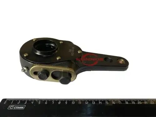 рычаг регулировочный !широкий шлиц \MAZ-53366/5516/64255 642213501236 KONNOR