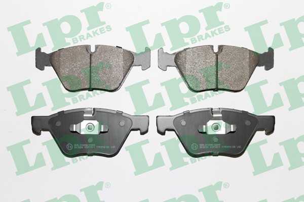 Комплект тормозных колодок 05P1511 05P1511 LPR