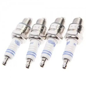 Свеча зажигания SUZUKI (4шт.) MEGAPOWER 37031126 MEGA POWER