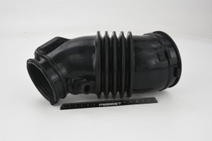 Патрубок возд фильтра HONDA PILOT YF4 2009- 03450-002 03450-002 FEBEST