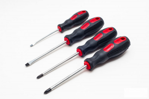 Набор отверток (4предмета) РН1*100,РН2*100,plain-5*100,-3*75) 75801 SERVICE KLUCH