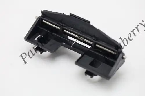 крепление лючка топл.бака \BMW E39/E38/X-5 (E53) pb502707 PARTBERRY