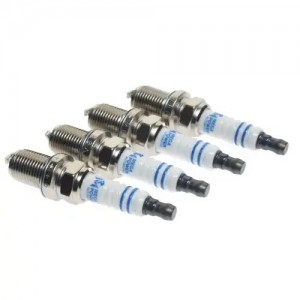 Свеча зажигания HYUNDAI Accent (99-),Sonata 5,Elantra KIA Rio,Cerato,Sorento (4ш 37031090 MEGA POWER