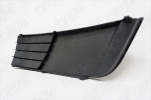 Заглушка противотуманной фары правая Skoda Octavia 3 A7 2013-2017 OEM1476R OEMPARTS