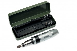 Отвертка ударная с набором бит 7 предметов ДЕЛО ТЕХНИКИ 766906 DELO TEHNICI