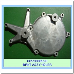 Кронштейн шкива вискомуфты 6652000528 SSANG YONG