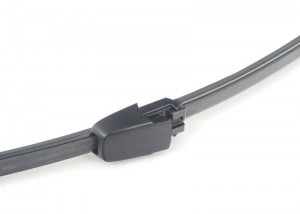 Щетка стеклоочистителя VW Golf 5,Polo (02-10),Tiguan (08-) задняя OE 6Q6 955 425 A VAG