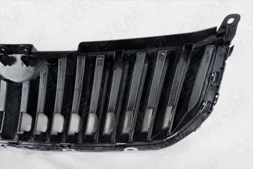 Решетка радиатора Skoda Superb 2 2008-2013 OEM3123 OEMPARTS