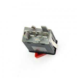 SKODA OCTAVIA (1997>) AW1U009530235B DOMINANT