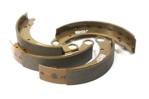 Тормозные колодки барабанные BR805 HOLA