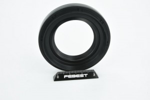 Сальник привода HONDA ACCORD CL# 2002-2008 (35X58X8X11,4) 95HBY-35580811R 95HBY-35580811R FEBEST