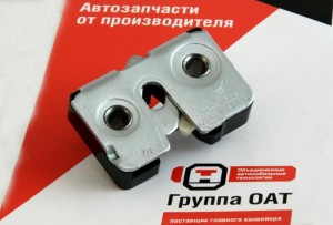 Фиксатор ВАЗ-2108,УАЗ-3163 замка двери правый ДААЗ 21080-6105014-00 DAAZ