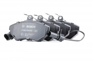 Колодки тормозные VW Passat (10.96-11.00) AUDI A4 (01.95-12.04) передние (4шт.)  0 986 494 042 BOSCH