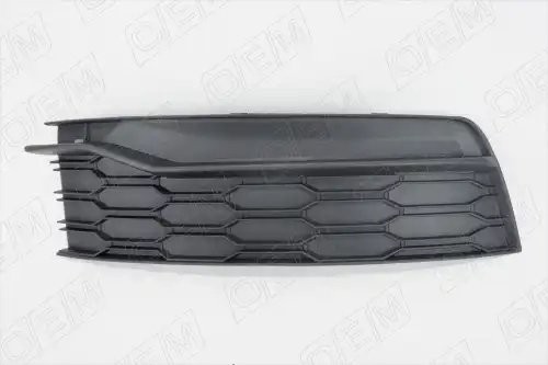 Заглушка противотуманной фары правая Skoda Rapid  2017-2020 OEM1380R OEMPARTS