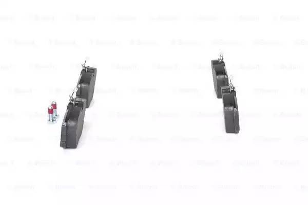 Колодки тормозные MERCEDES E (W124) (93-95) передние (4шт.) BOSCH 0 986 469 410 BOSCH