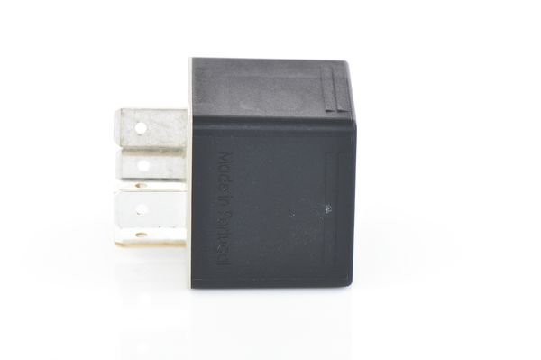 Реле 5 контактов 24v 40/30А 0332209211 BOSCH