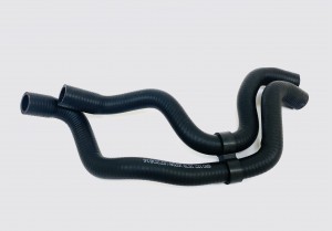 Патрубок VW Polo (10-) системы охлаждения UKORAUTO U0902026 UKORAUTO