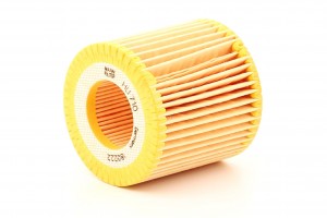 Фильтр масляный SKODA FABIA I/II, VW POLO V 1.2 HU710X HU710X MANN FILTER