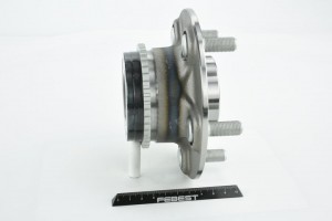 Ступица 0282-U30A44R 0282-U30A44R FEBEST
